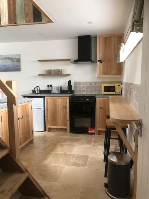Cosy Rustic Annex In Quiet Cornwall Village Saint Wenn Zewnętrze zdjęcie